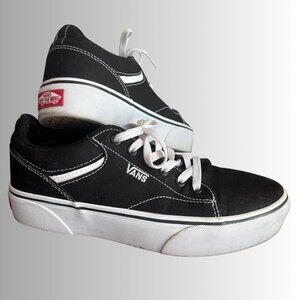 Vans Old Skool Classic Skate Sneakers Women’s Size 9